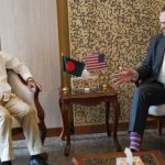 বাংলাদেশে নিযুক্ত মার্কিন রাষ্ট্রদূত ব্রেন্ট টি. ক্রিস্টেনসেন আজ প্রধানমন্ত্রী তারেক রহমানের সঙ্গে সৌজন্য সাক্ষাৎ করেছেন। ছবি : সংগৃহীত